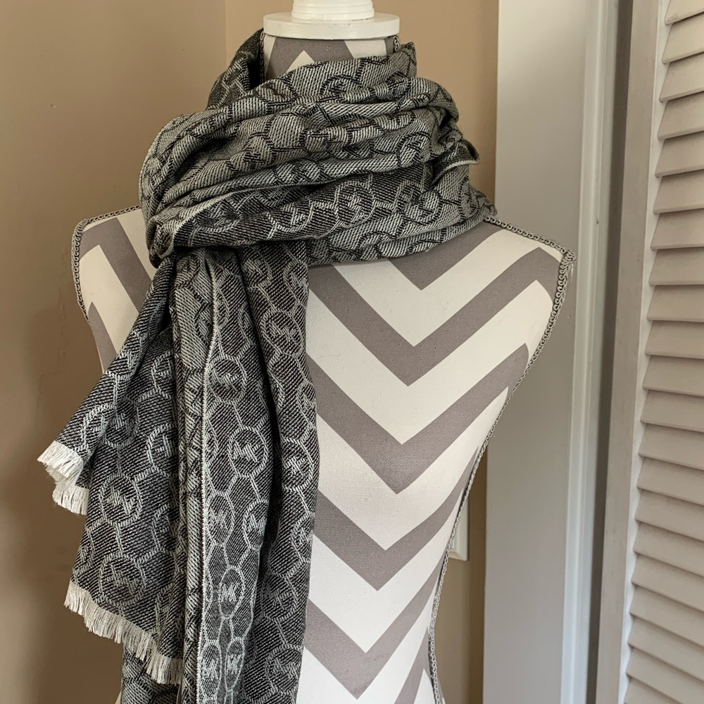 Michael Kors logo scarf. NEVER WORN